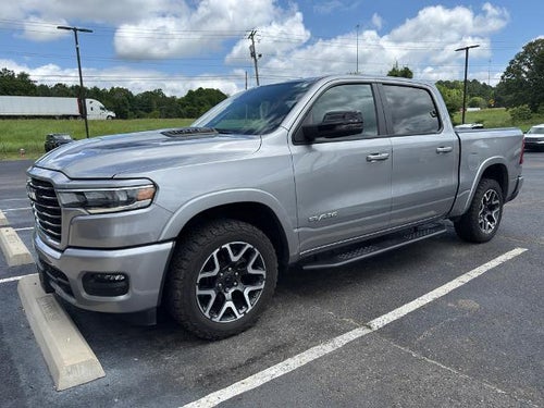 2025 RAM 1500 Laramie 4x4 Crew Cab 5'7" Box