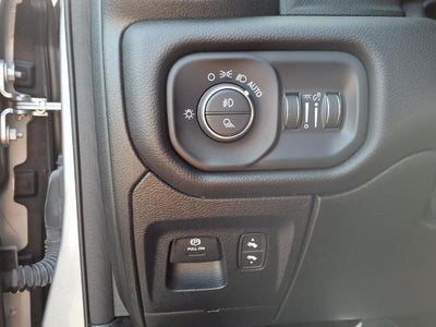 2025 RAM 1500 Laramie 4x4 Crew Cab 5'7" Box
