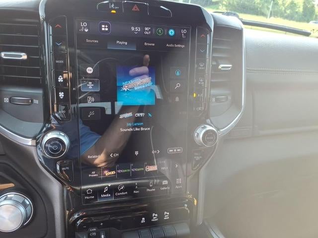 2025 RAM 1500 Laramie 4x4 Crew Cab 5'7" Box