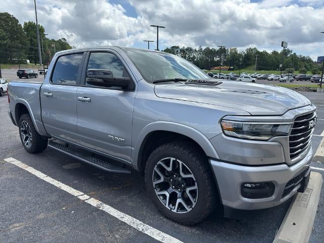 2025 RAM 1500 Laramie 4x4 Crew Cab 5'7" Box
