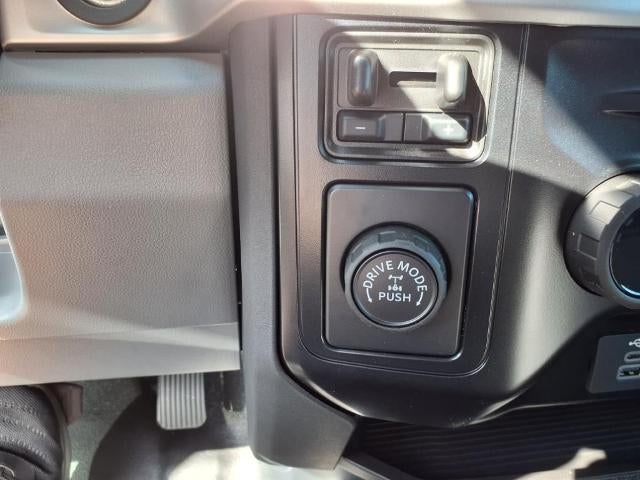 2024 Ford Super Duty F-350 SRW XL 2WD Crew Cab 179" WB 60" CA