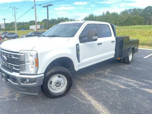 2024 Ford Super Duty F-350 DRW XL 4WD Crew Cab 179" WB 60" CA