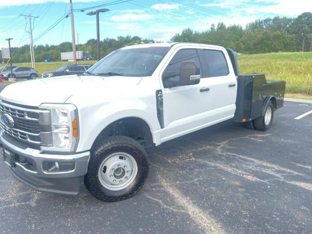 2024 Ford Super Duty F-350 DRW XL 4WD Crew Cab 179" WB 60" CA