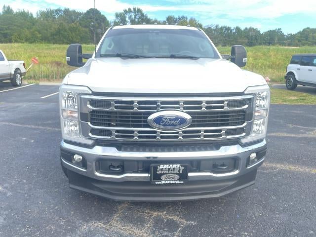 2024 Ford Super Duty F-350 DRW XL 4WD Crew Cab 179" WB 60" CA