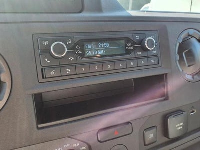 2025 Ford E-Series Cutaway E-350 SRW 138" WB