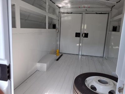 2025 Ford E-Series Cutaway E-350 SRW 138" WB