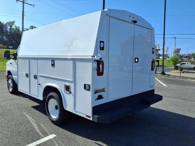 2025 Ford E-Series Cutaway E-350 SRW 138" WB