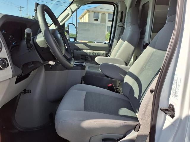 2025 Ford E-Series Cutaway E-350 SRW 138" WB