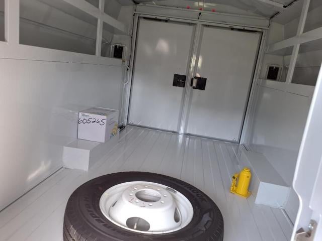 2025 Ford E-Series Cutaway E-350 SRW 138" WB