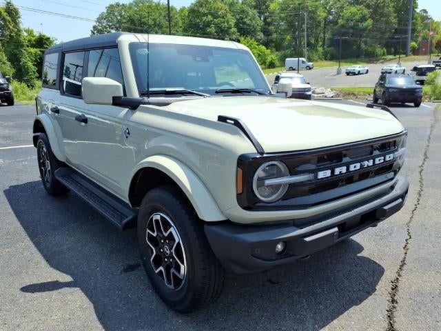 2026 Ford Bronco Outer Banks 4 Door 4x4