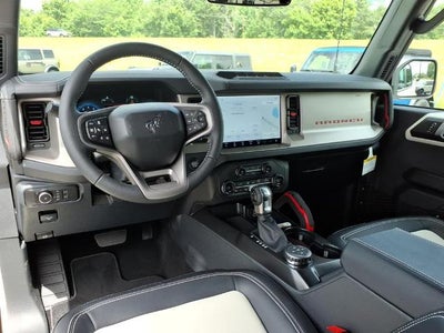 2026 Ford Bronco Outer Banks 4 Door 4x4