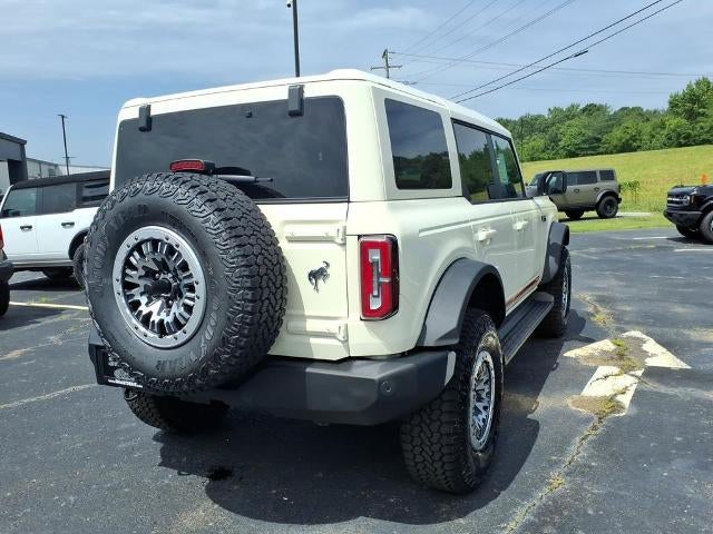 2026 Ford Bronco Outer Banks 4 Door 4x4