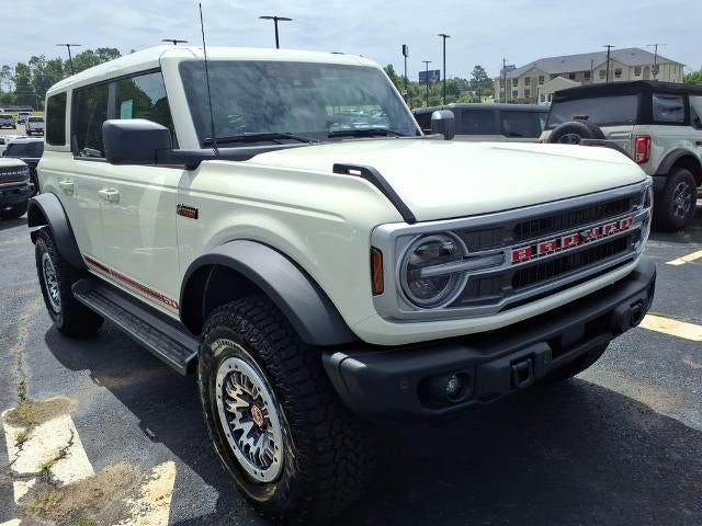 2026 Ford Bronco Outer Banks 4 Door 4x4