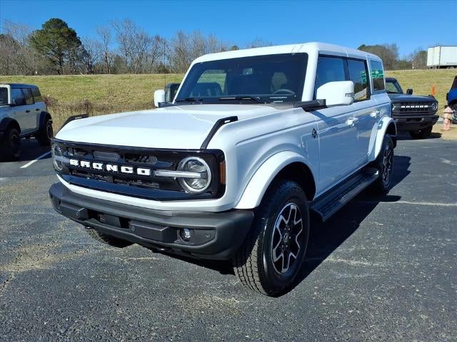 2025 Ford Bronco Outer Banks 4 Door 4x4