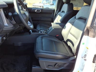 2025 Ford Bronco Outer Banks 4 Door 4x4