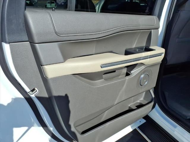 2021 Ford Expedition Max XLT 4x2