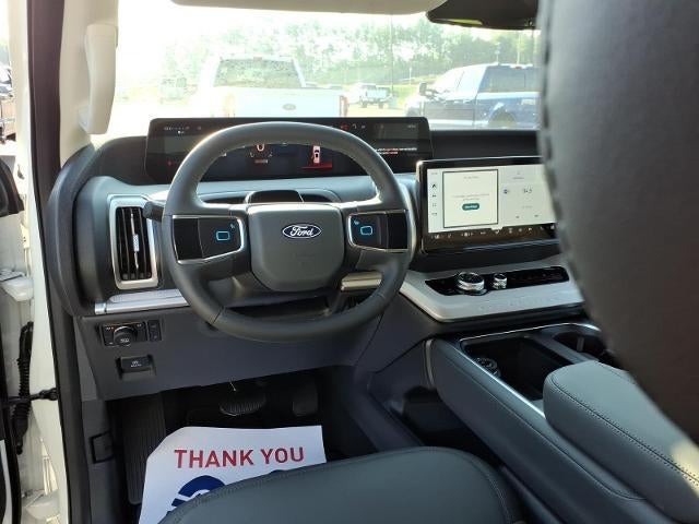 2027 Ford Expedition Active 4x4
