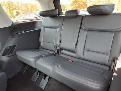 2025 Ford Expedition Active 4x4