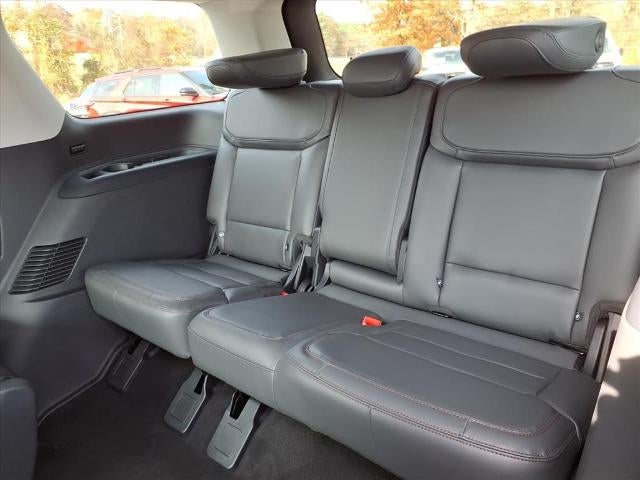 2025 Ford Expedition Active 4x4