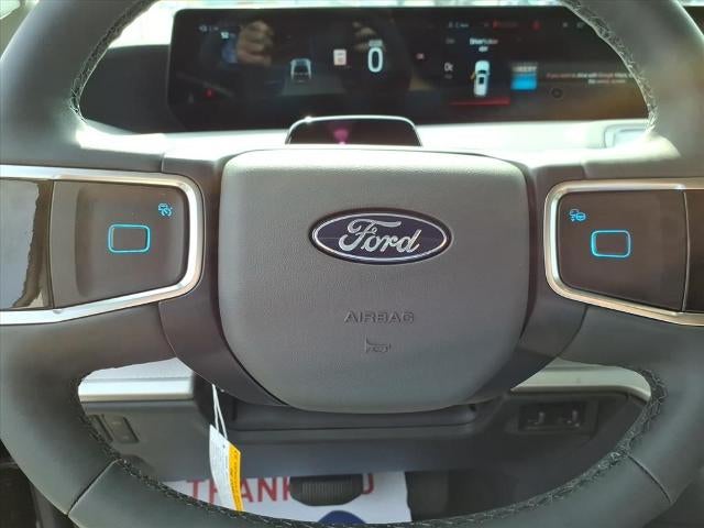 2025 Ford Expedition Active 4x4