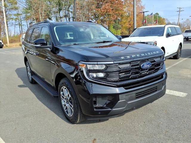 2025 Ford Expedition Active 4x4