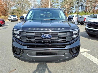 2025 Ford Expedition Active 4x4