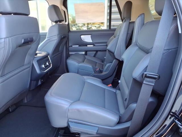 2025 Ford Expedition Active 4x4