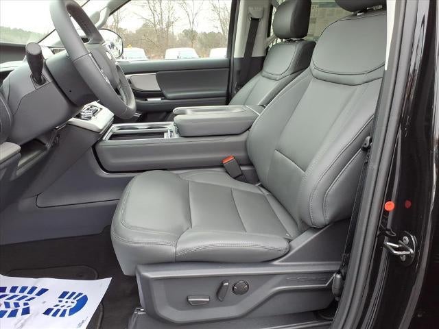 2026 Ford Expedition Active 4x4