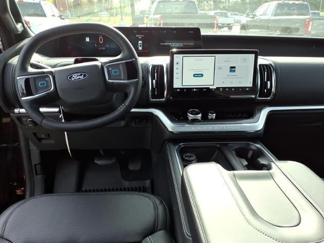 2027 Ford Expedition Platinum 4x4