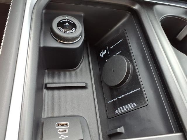 2027 Ford Expedition Platinum 4x4