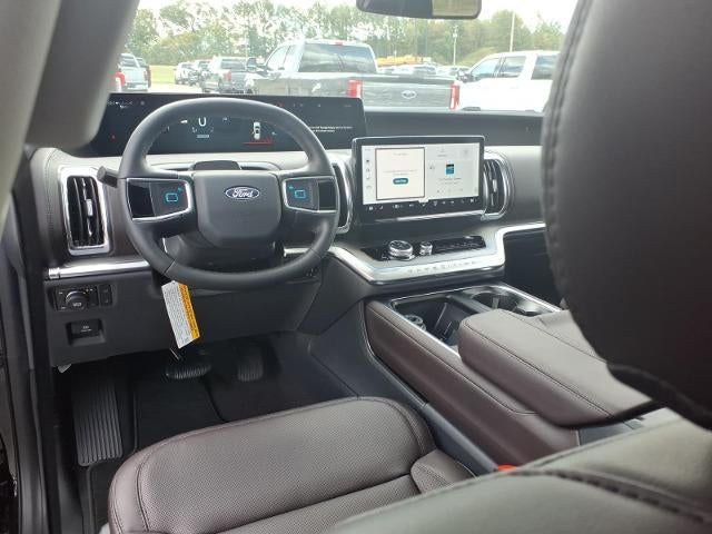 2027 Ford Expedition Platinum 4x4