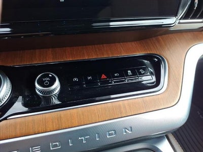 2025 Ford Expedition King Ranch 4x4