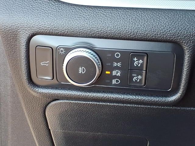 2020 Ford Explorer XLT RWD