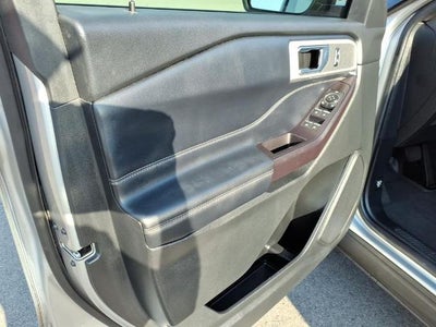2020 Ford Explorer XLT RWD