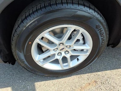 2026 Ford Explorer Active w/100A Pkg RWD