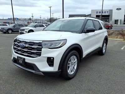 2026 Ford Explorer Active w/200A Pkg RWD