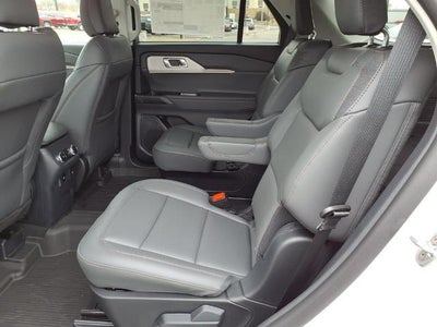 2026 Ford Explorer Active w/200A Pkg RWD