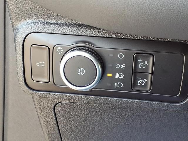 2026 Ford Explorer Active w/100A Pkg RWD