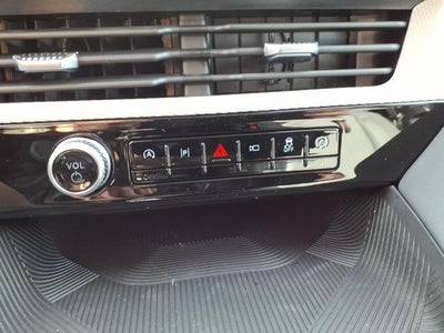 2026 Ford Explorer Active w/100A Pkg RWD