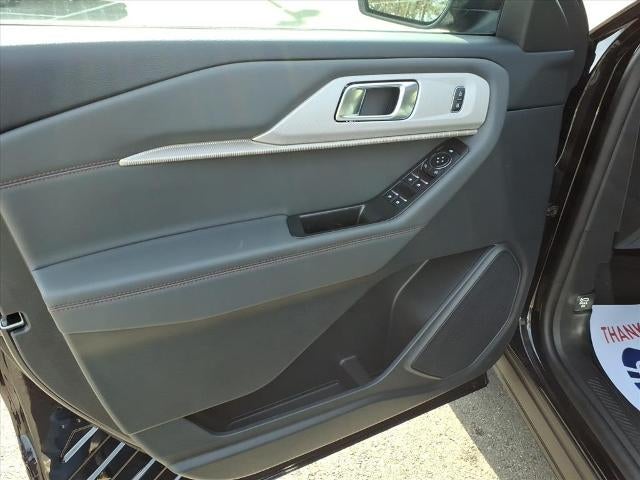 2026 Ford Explorer Active w/100A Pkg RWD