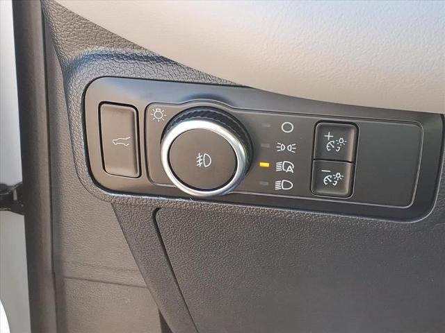 2026 Ford Explorer Active w/100A Pkg RWD