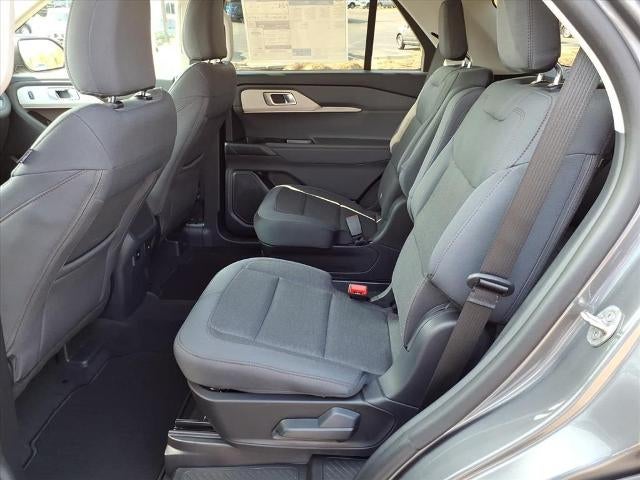 2026 Ford Explorer Active w/100A Pkg RWD