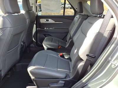 2026 Ford Explorer Active w/100A Pkg RWD