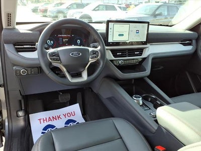 2026 Ford Explorer Active w/100A Pkg RWD