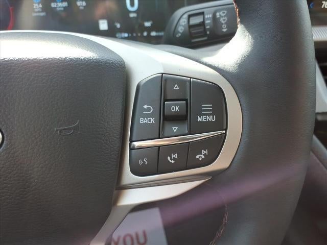 2026 Ford Explorer Active w/100A Pkg RWD