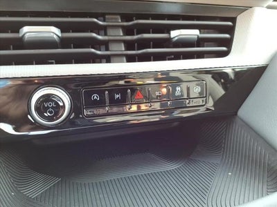 2026 Ford Explorer Active w/200A Pkg RWD