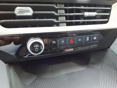 2026 Ford Explorer Active w/100A Pkg RWD
