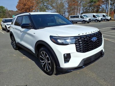 2026 Ford Explorer ST-Line RWD