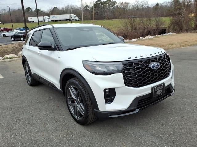 2026 Ford Explorer ST-Line RWD