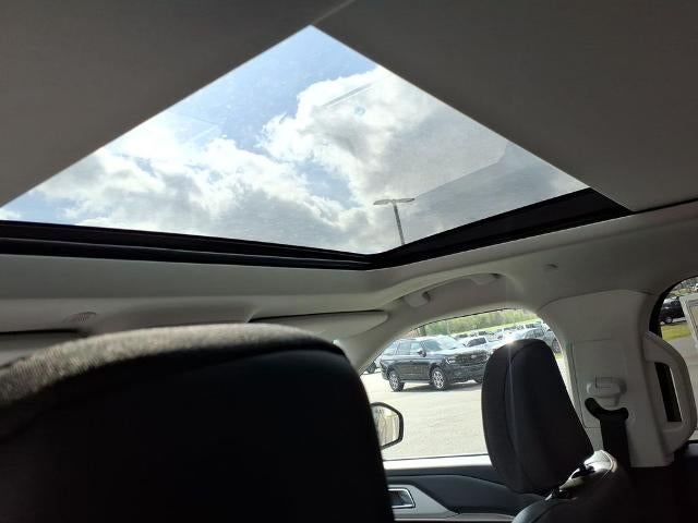 2026 Ford Explorer Active w/100A Pkg 4WD